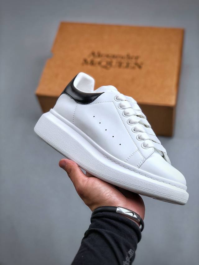 今日福利特价 麦昆小白鞋 Alexander Mcqueen 亚历山大麦昆 松糕鞋厚增底高小白鞋20官同方步 全码现货 市场最好性价比版本 可进口丝亚绸光原版正