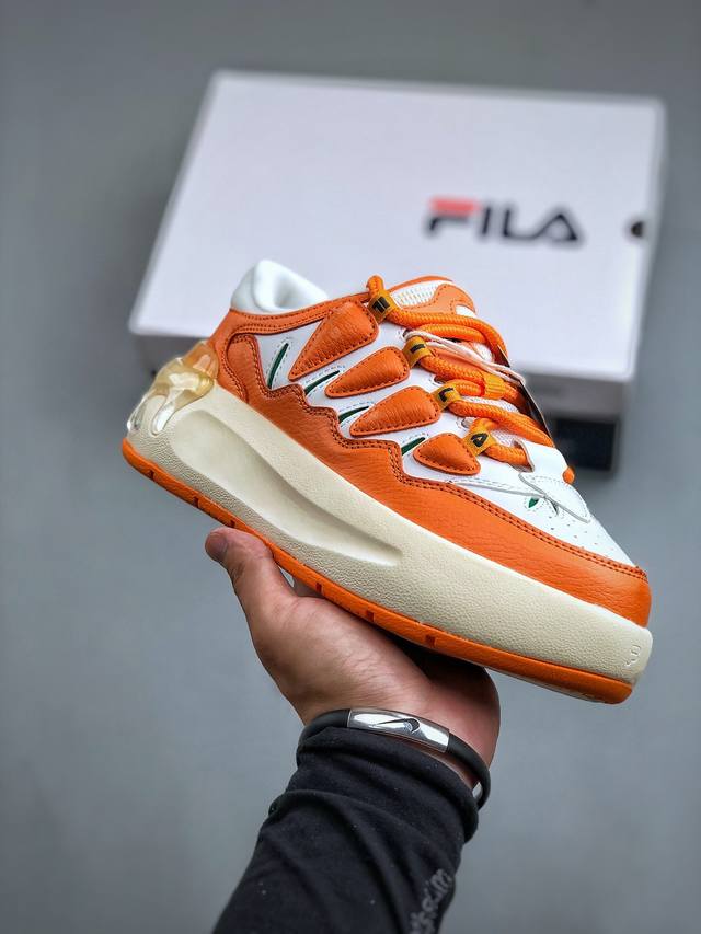 fila Carrot 1.0 斐乐百搭休闲轻松舒适防滑减震耐磨萝卜鞋 F12W411201Aaa 尺码：35.5-40