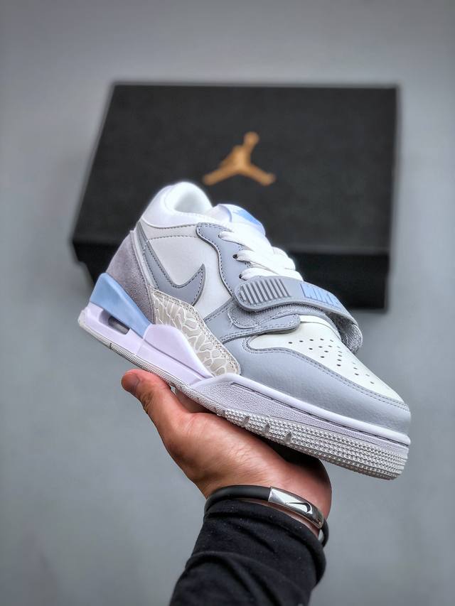 air Jordan Legacy 312 Low Glacier Blue 低帮 海盐蓝 Aj312 乔丹312代 乔丹篮球鞋系列 号称 “最强三合一” 的a