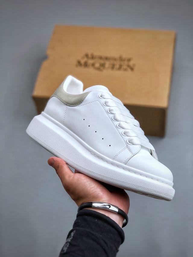 今日福利特价 麦昆小白鞋 Alexander Mcqueen 亚历山大麦昆 松糕鞋厚增底高小白鞋20官同方步 全码现货 市场最好性价比版本 可进口丝亚绸光原版正