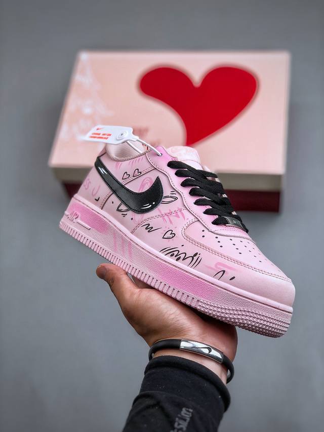 nike Air Force 1 Low’07 空军一号低帮休闲板鞋 定制皮料 原楦原纸板 纯正空军版型 内置全掌气垫 货号：男 Cw 8-114 尺码36-4