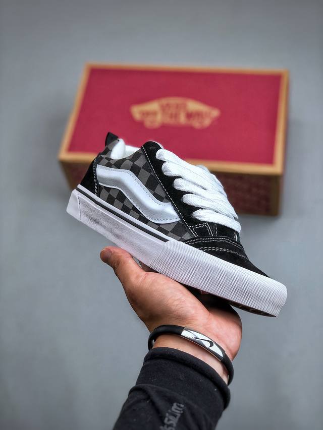 vans Knu-Skool 奶牛纹！ 黑白泼墨奶牛纹 可甜可咸 经典百搭 尺码：35 36 36.5 37 38 38.5 39 40 40.5 41 42