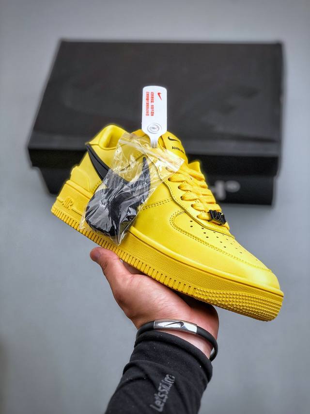 nike Air Force 1 Low 07 原楦头原纸板 打造纯正低帮空军版型专注外贸渠道 全掌内置蜂窝气垫 原盒配件 原厂中底钢印、拉帮完美 货号：Dv3