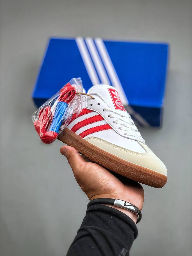 adidas Originals Samba Og桑巴舞系列绅士德训足球风百搭低帮休闲运动板鞋“皮革白大学红生胶底”If6513 尺码：36-45 半