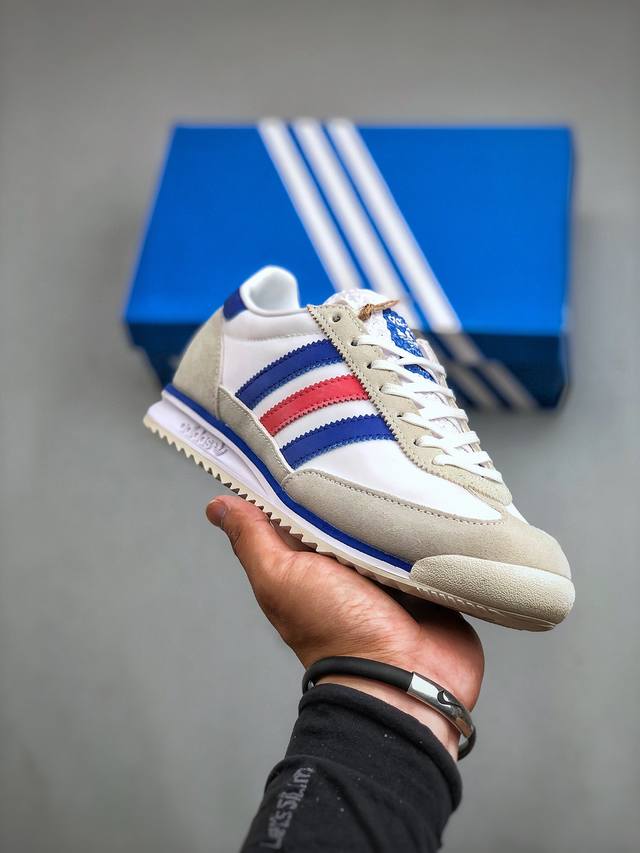 adidas Wmns Sl72 Og White Glory Blue 系列德训足球风百搭低帮休闲运动板鞋“白灰皇家蓝红”Fv4430 尺码：36-45 半