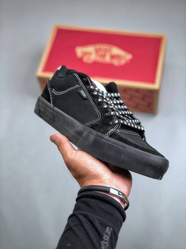 vans Chukka Push时尚舒适 包裹性防滑 低帮 板鞋 男女同款 黑武士 尺码：35-44 半