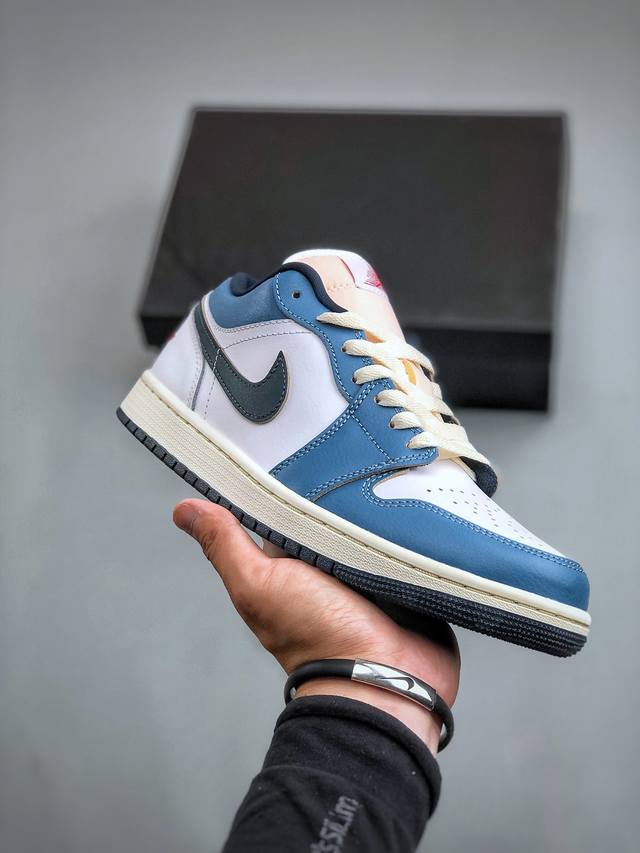 air Jordan 1 Low 海军蓝脚指 Aj1乔1低帮休闲板鞋 同步官方配色 市场唯一独家头层皮打造 原鞋原档案开发 原厂皮料 原档冲孔鞋头 正确满胶鞋垫