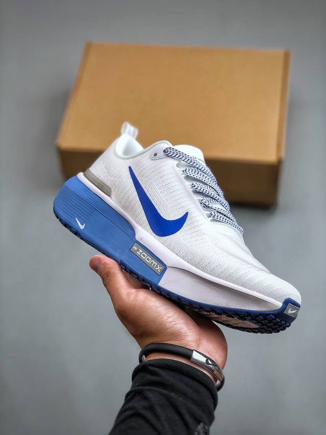 nike Zoomx Invincible Run Fk 3机能风格 跑步鞋搭载柔软泡绵，在运动中为你塑就缓震脚感。设计灵感源自日常跑步者，提供稳固支撑力和非凡