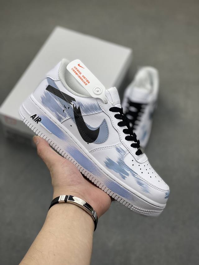 官方爆款定制 二次元主题 Nike Air Force 1 Low’07 手绘 断裂 三勾阴影 白蓝黑 空军一号低帮休闲板鞋 定制皮料 原厂3D打印 定制鞋盒