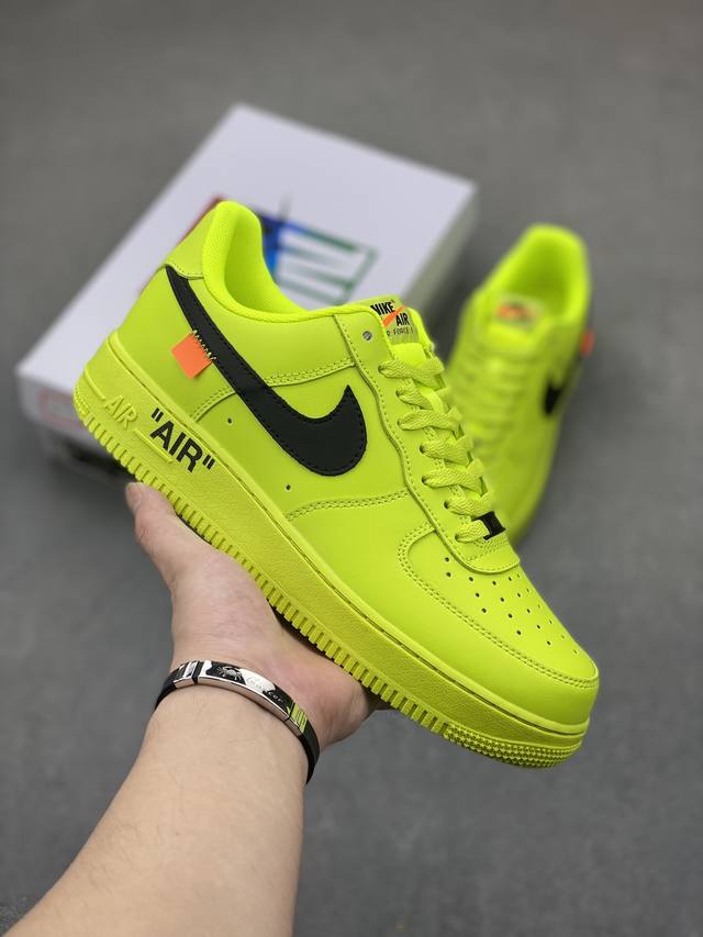 独家实拍nk Air Force 1'07 Low Firefly Green 萤火绿 空军一号低帮休闲板鞋 Fa 7-301 #鞋款鞋身采用了纯色皮革打造 原