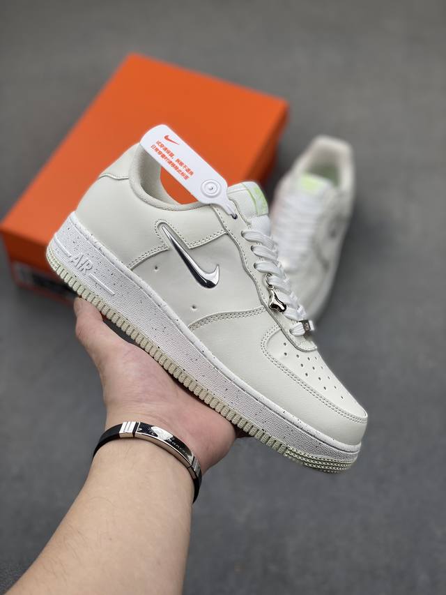 nike Air Force 1 Low 空军一号低帮运动休闲板鞋 原楦头原纸板 打造纯正空军版型 专注外贸渠道 全掌内置蜂窝气垫 原盒配件 原厂中底钢印、拉帮