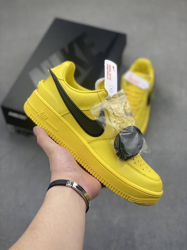 耐克ambush X Nike Air Force 1 Low Ambush继续携手nike推出ambush X Nike Air Force 1 Low 系列