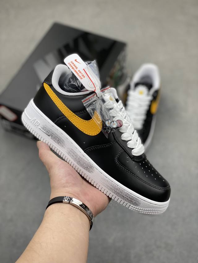 权志龙联名 Peaceminusone X Nike Air Force 1 Low “权志龙太阳花”空军一号低帮休闲鞋 Peaceminusone 雏菊 与