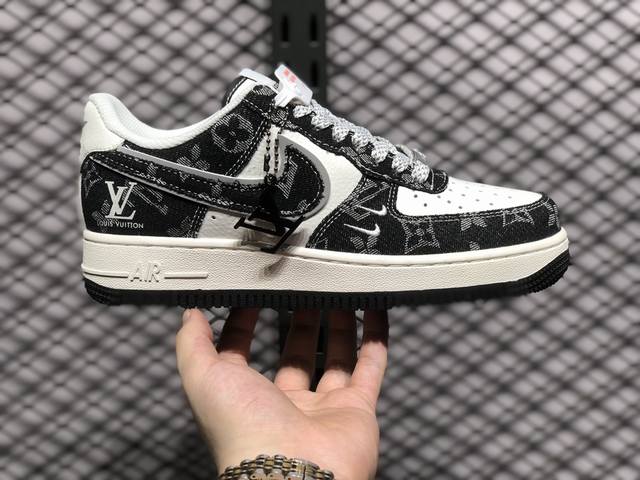 air Force 1 Low 原装级别 原楦头原纸板 打造纯正空军版型专注外贸渠道 全掌内置蜂窝气垫 原盒配件 原厂中底钢印、拉帮完美 货号：Sj 8 00