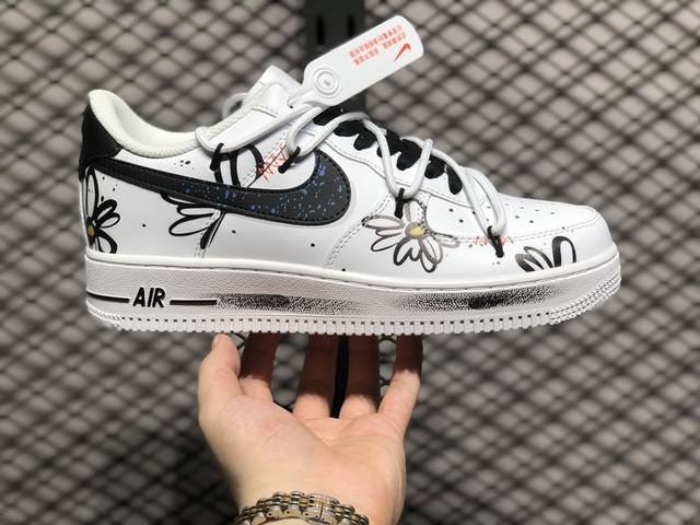 air Force 1 Low 原装级别 原楦头原纸板 打造纯正空军版型专注外贸渠道 全掌内置蜂窝气垫 原盒配件 原厂中底钢印、拉帮完美 货号：Zh0316