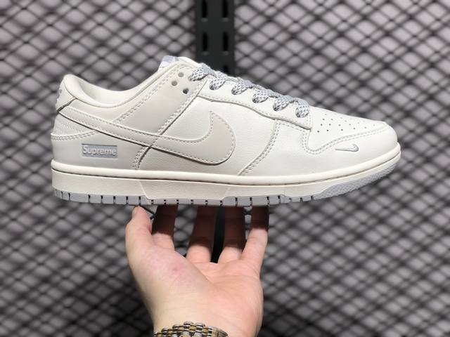 nike Dunk 全套原楦原模倾力打造完美版型 独家原厂航空铝磨具打磨大底 鞋头坡度极致还原 无解鞋型 原盒原配 圈内天花板工艺 原厂冲刀 超高清洁度 全鞋