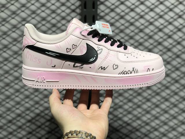 air Force 1 Low 原装级别 原楦头原纸板 打造纯正空军版型专注外贸渠道 全掌内置蜂窝气垫 原盒配件 原厂中底钢印、拉帮完美 货号：Cw 8 11