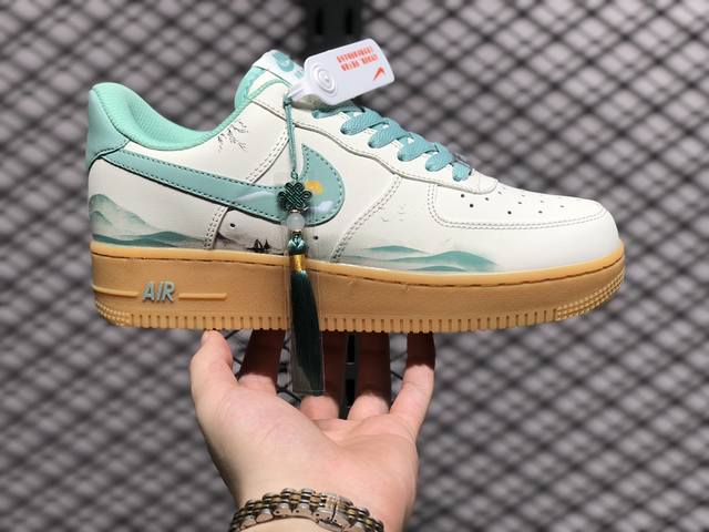 air Force 1 Low 原装级别 原楦头原纸板 打造纯正空军版型专注外贸渠道 全掌内置蜂窝气垫 原盒配件 原厂中底钢印、拉帮完美 货号：Xc 1 55