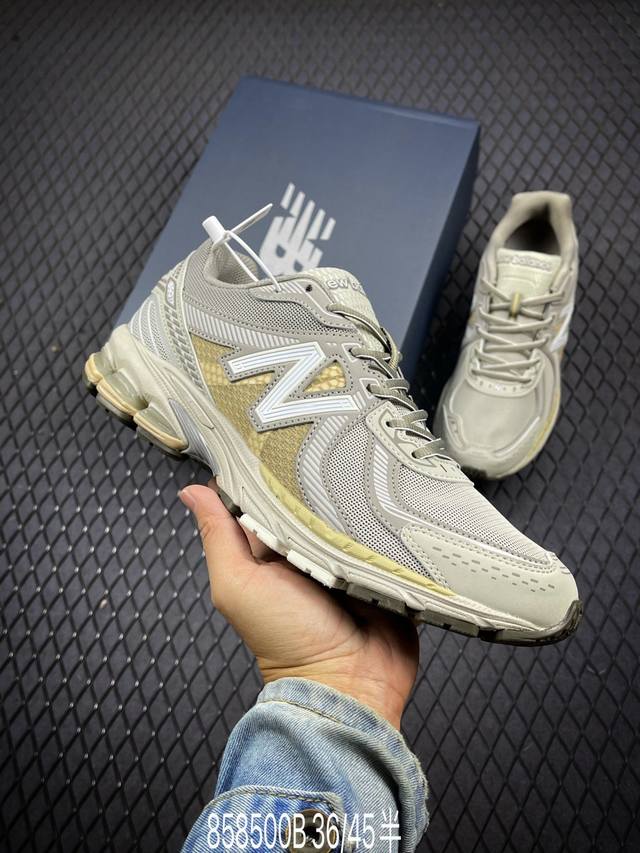 b new Balance Ml860 复古单品 860 是new Balance 著名的复古跑鞋型号，其heyday 需追溯至90 年代初期。最近，New B