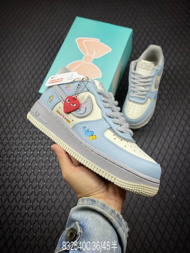 c nk Air Force 1'07 Low Love Letter 七夕限定 飞鸽情书 空军一号低帮休闲板鞋 Cj0304-021 #鞋身蓝灰色调为主 涂鸦