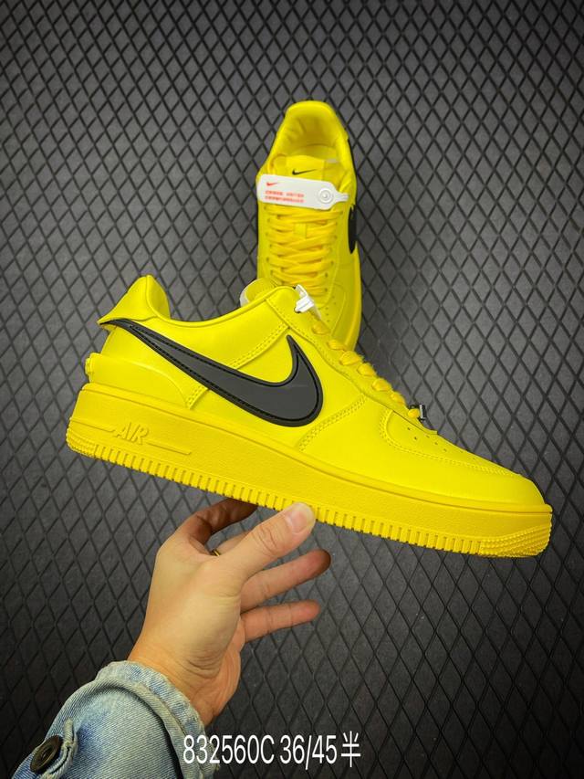 c nike Air Force 1 Low 07 原楦头原纸板 打造纯正低帮空军版型专注外贸渠道 全掌内置蜂窝气垫 原盒配件 原厂中底钢印、拉帮完美 货号：B