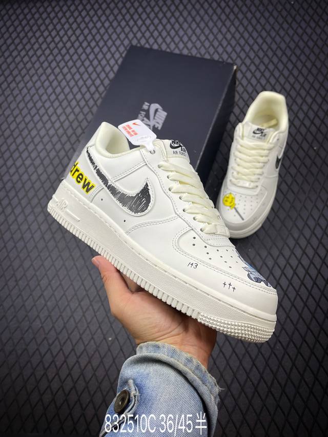 c 公司级nike Air Force 1‘07 原楦头原纸板 打造纯正低帮空军版型 专注外贸渠道 全掌内置蜂窝气垫 原盒配件 原厂中底钢印、拉帮完美 官方货号