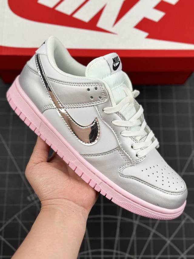 本地 核心私 公司级2024龙年专属配色,耐克nike Dunk Low Lx”扣篮系列低帮休闲运动滑板板鞋 采用脚感柔软舒适zoomair气垫，有效吸收滑板等