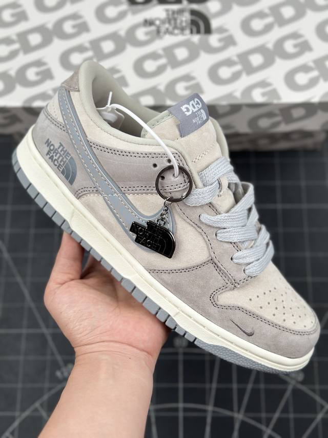 本地 核心私 nk Sb Dunk Low Retro 北面联名-灰棕翻毛 周年高端定制 低帮休闲板鞋 #定制鞋盒 大厂纯原品质出货 超高清洁度 皮料切割干净无