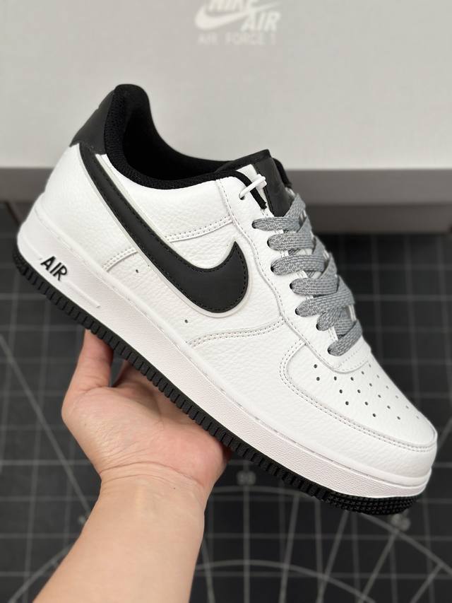 本地 核心私 公司级 Nike Air Force 1 '07 经典白黑满天星 空军一号低帮休闲板鞋 3M反光 原楦头原纸板 纯正空军版型 定制鞋盒 全掌内置全