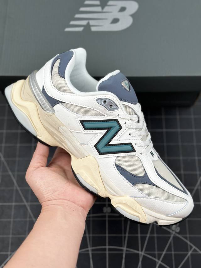 本地 核心私 公司级joe Freshgoods X New Balance nb9060 联名款 复古休闲运动慢跑鞋 鞋款灵感源自设计师本人对夏日的怀日回忆。