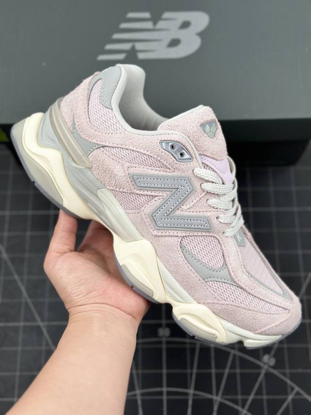 本地 核心私 公司级joe Freshgoods X New Balance nb9060 联名款 复古休闲运动慢跑鞋 鞋款灵感源自设计师本人对夏日的怀日回忆。