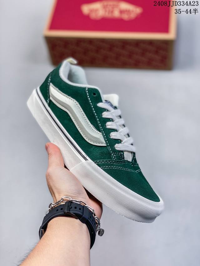 Vans Classics Knu Skool 范斯官方 面包鞋 vans超火的土豆鞋，复古经典，鞋头放大、包边上移加厚、鞋舌加厚。Vans Classics