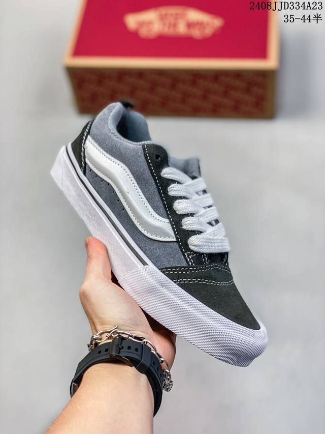 Vans Classics Knu Skool 范斯官方 面包鞋 vans超火的土豆鞋，复古经典，鞋头放大、包边上移加厚、鞋舌加厚。Vans Classics