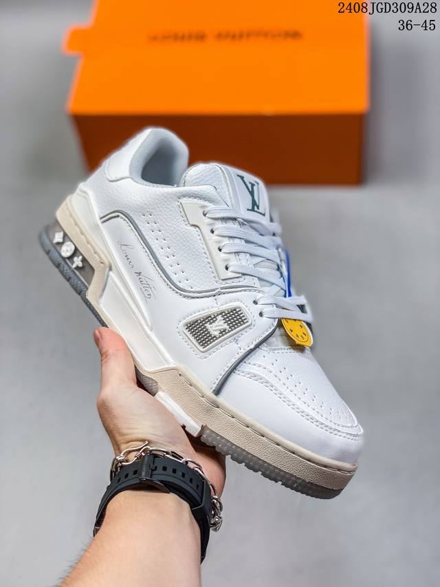 真标全新lv路易威登louis Vuitton Trainer Sneaker Low休闲运动文化百搭板鞋 id:08Jgd309A28