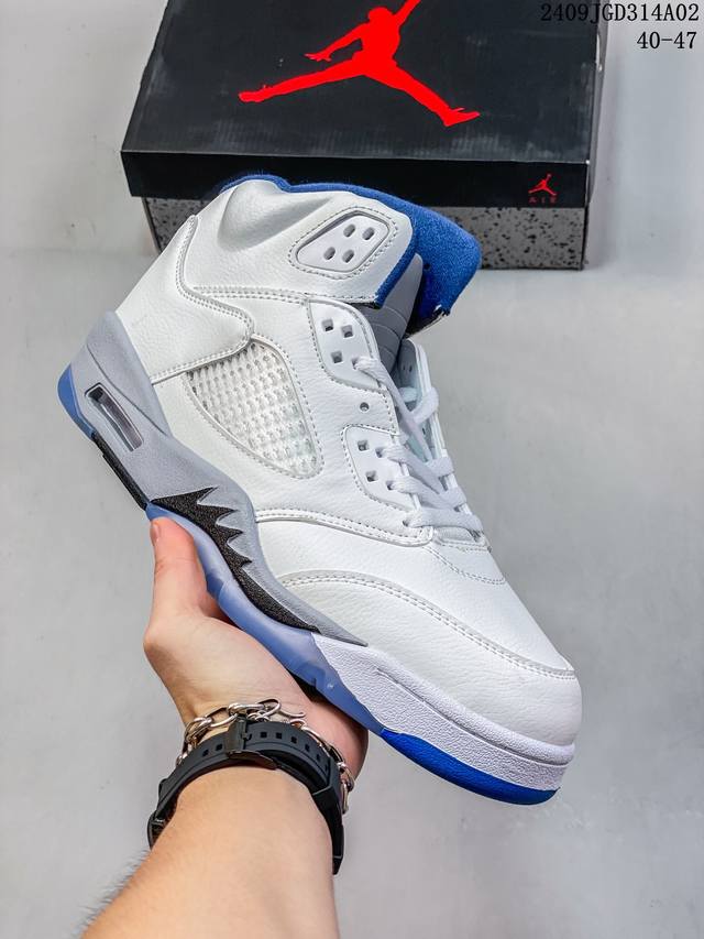 乔丹 Air Jordan Retro 5 乔丹aj5代高帮复古休闲文化篮球鞋 Fz2239 001 码数：40 41 42 43 44 45 46 47 编号