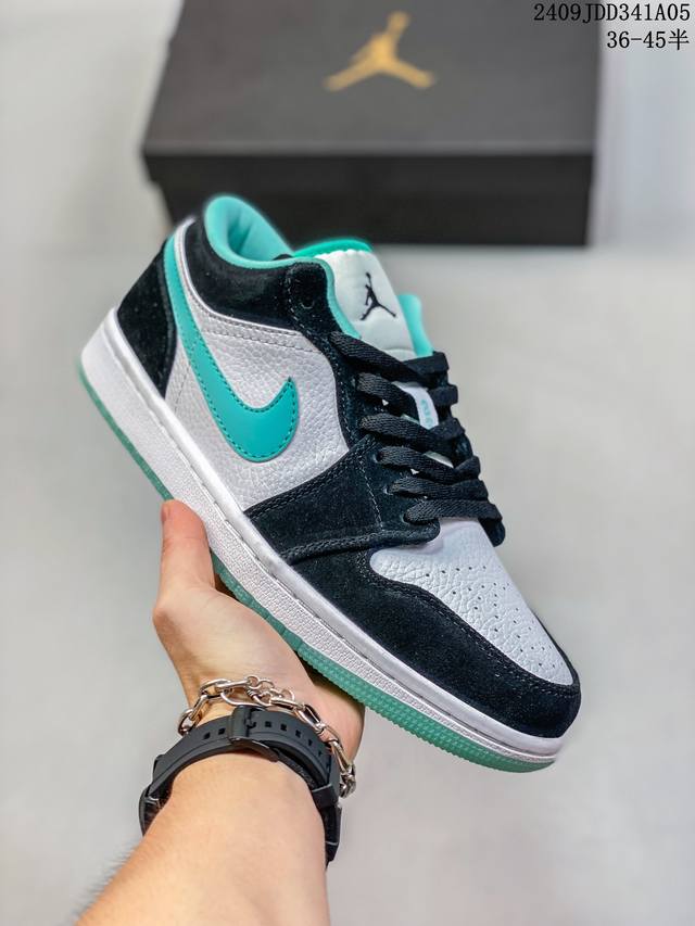 Air Jordan 1 Low Gs 低帮 冰激凌 “孟佳 周雨彤同款” Aj1 乔丹1代 Aj1 乔1 低邦 粉冰激凌 乔丹篮球鞋系列 鞋身以白色皮革、水洗