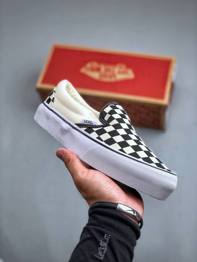 硫化工艺 Ltsgt 万斯 Vans 厚底格子 顶级真标原盒大几率过验过毒版本 原型开发道序 原汁原味保留经典基础 上脚无敌 ！ 尺码：35-44 下单备注厚底