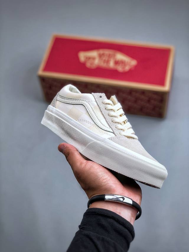 万斯vans Vault Og Authentic 低帮系带复古帆布休闲运动板鞋vn0A5Kx4Y61 尺码：35-44 半