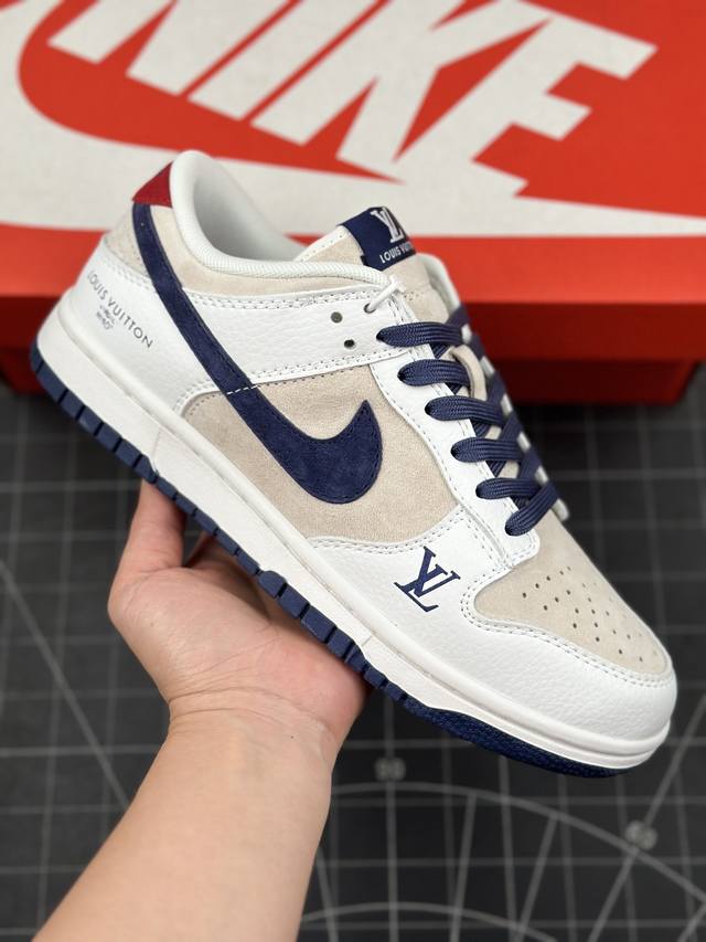 核心私 louis Vuitton X Nike Dunk Sb Low 路易威登x 耐克 Sb 低帮 Lv联名米白蓝 低帮休闲运动板鞋 鞋身以米白色作为主色调