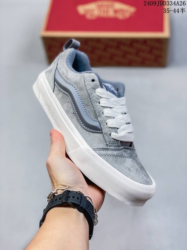 超火的vans面包鞋平替款来了 Vans Classics Knu Skool 肥胖大logo经典面包鞋 Imran Potato与vans联名超火的土豆鞋，目