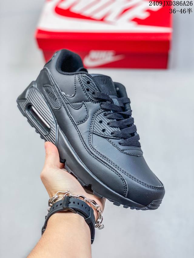 Nike耐克运动鞋男女鞋 Air Max 90 健身运动跑鞋休闲鞋 复古风十足！Air Max 90 作为 Nike 旗下最经典的鞋型之一，凭借着百搭的造型，获