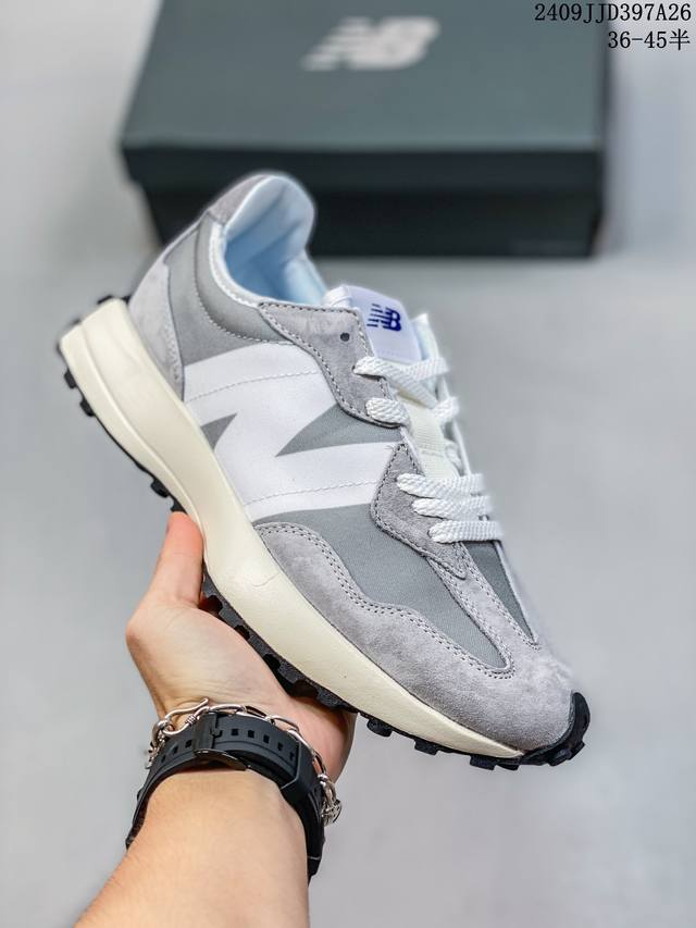 Nb327 New Balance 新百伦 采用翻毛皮及染色牛津布料拼接构成，中底高弹eva发泡材质加持满丁防滑橡胶外底上世纪 70 年代的意大利街头风格nb新