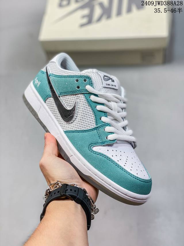 公司级耐克nike Sb Dunk Low Retro 扣篮系列 复古低帮休闲运动滑板板鞋 采用脚感柔软舒适zoomair气垫 有效吸收滑板等极限运动在落地时带