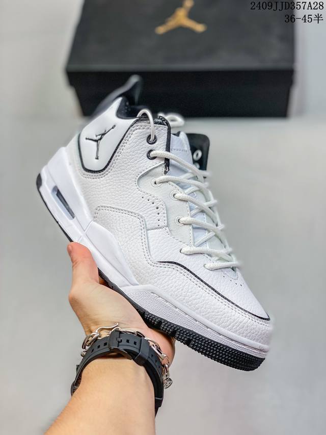 头层air Jordan Courtside 23 名称:灰黑 货号：Cd1522- 尺码：36 36.5 37.5 38 38.5 39 40 40.5 41