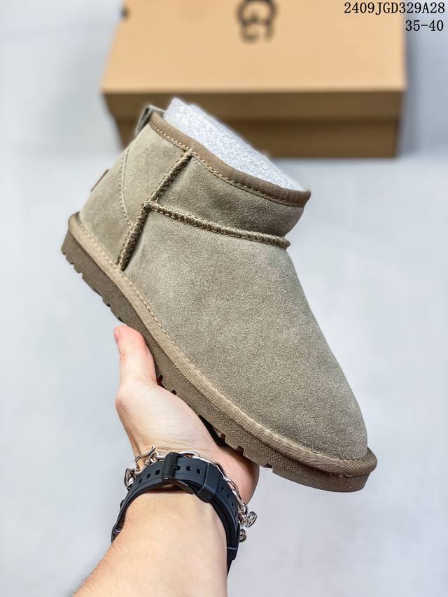 羊毛一体 防水版 Ugg Classic Ultra Mini 周冬雨 王一博同款 薄底短款雪地靴 小红书爆款 羊毛一体迷你短靴 优选翻毛皮鞋面 手感细腻 羊毛