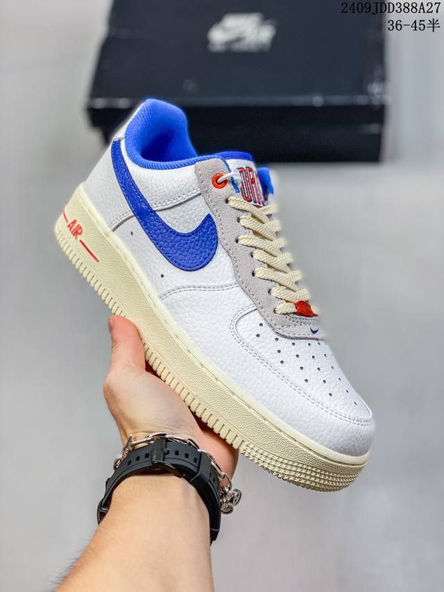 公司级带半码 耐克 Nike Air Force 1 '07 Low 空军一号含气垫 低帮百搭厚底增高休闲运动板鞋。柔软、弹性十足的缓震性能和出色的中底设计，横