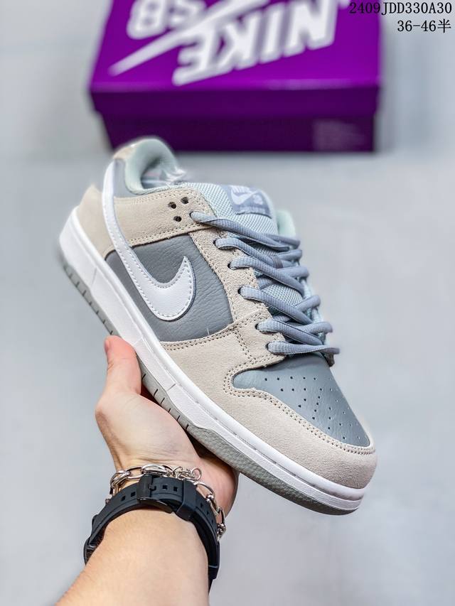 公司级耐克nike Sb Dunk Low Retro 扣篮系列 复古低帮休闲运动滑板板鞋 采用脚感柔软舒适zoomair气垫 有效吸收滑板等极限运动在落地时带