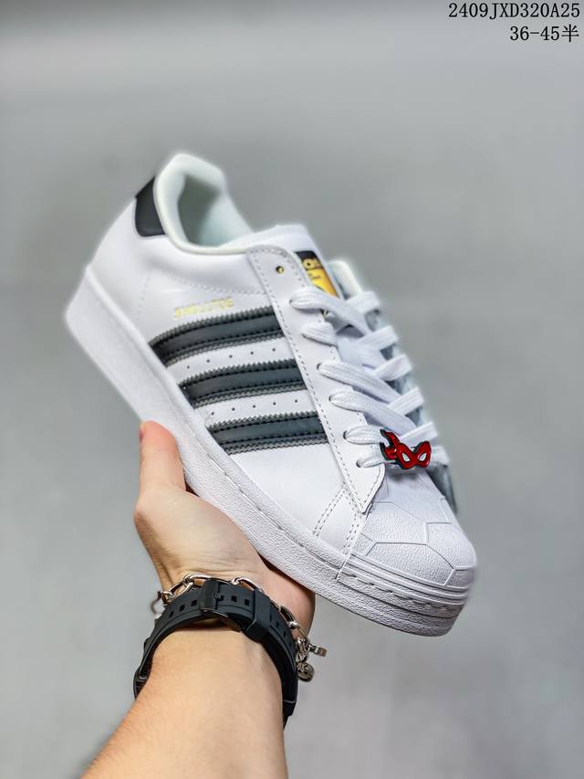 忍者神龟 X Adidas Originals Superstar系列’Shredder’经典百搭 防滑耐磨 低帮 板鞋 货号:Ih7767 尺码：36 -45