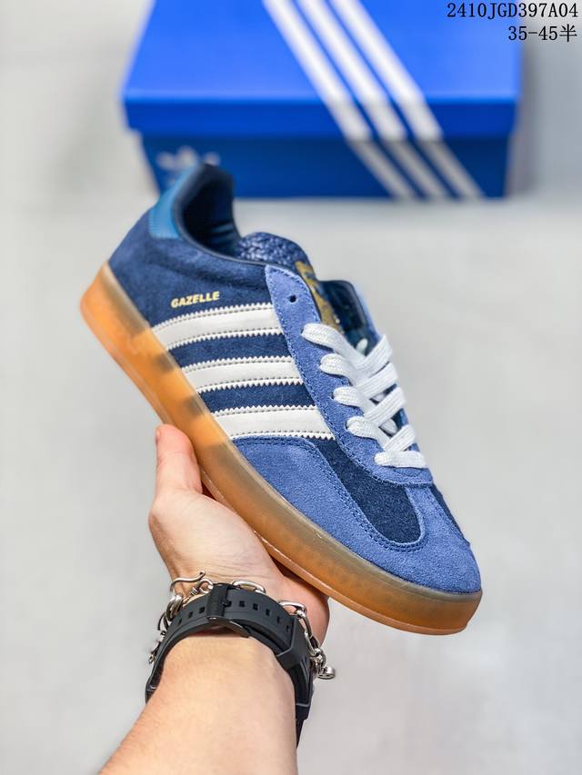 阿迪达斯 德训鞋 Adidas Originals Samba Og Shoes 经典运动鞋小白鞋 T头鞋 男女板鞋 彰显休闲摩登风情的时尚经典鞋。它诞生于50