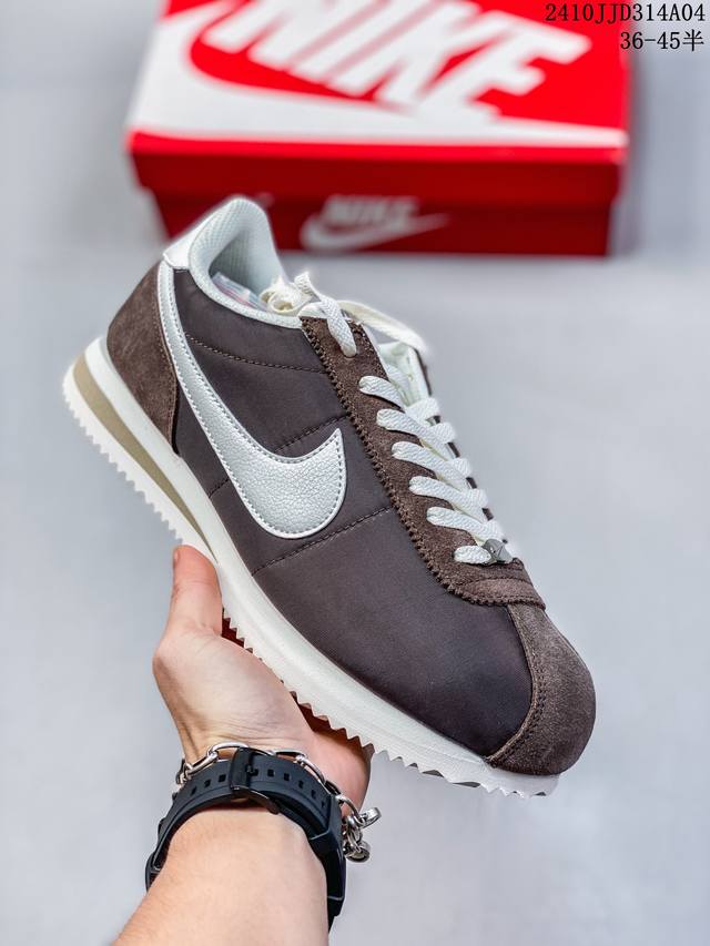 公司级nike Classic Cortez 耐克经典轻便舒适男子阿甘鞋休闲跑步鞋运动鞋 纯粹而执着的精神 使得cortez种在了一代人的心里 无论是否喜欢它复